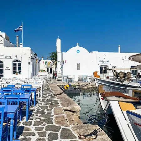 Premium Santorini Campbell 1 Bedroom Spectacular Aegean Sea Views Private Outdoor Hot Tub * イメロヴィグリ